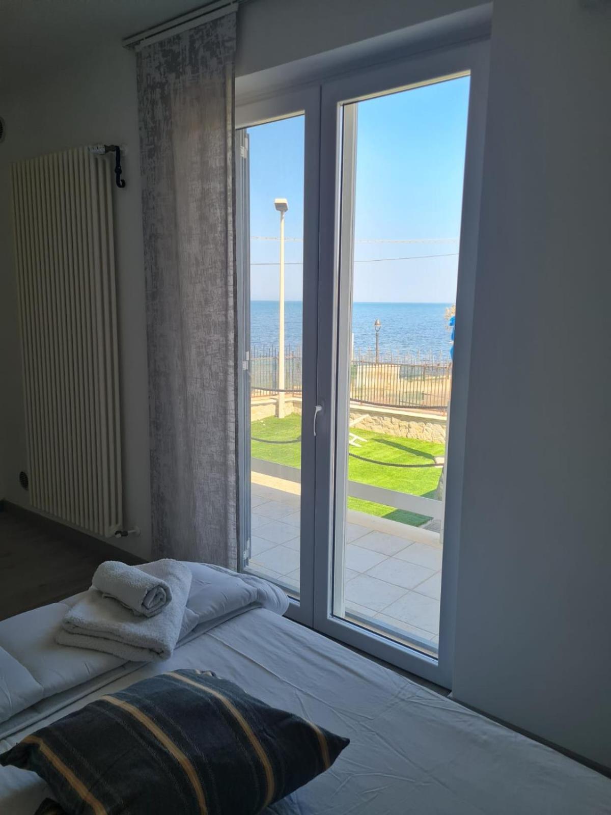 Casa Viky Ξενοδοχείο Μπάρι Εξωτερικό φωτογραφία