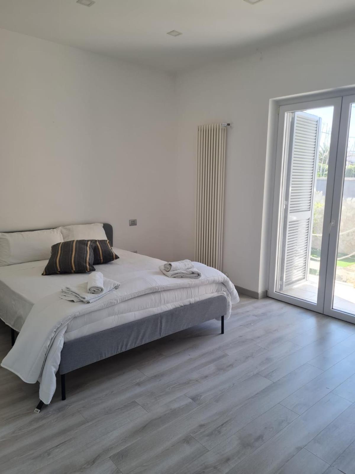 Casa Viky Ξενοδοχείο Μπάρι Εξωτερικό φωτογραφία